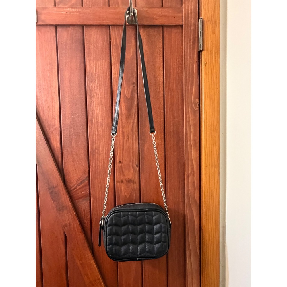 Black Quilted Crossbody Bag Pebbled Faux Leather Silver Chain Strap Camera Bag